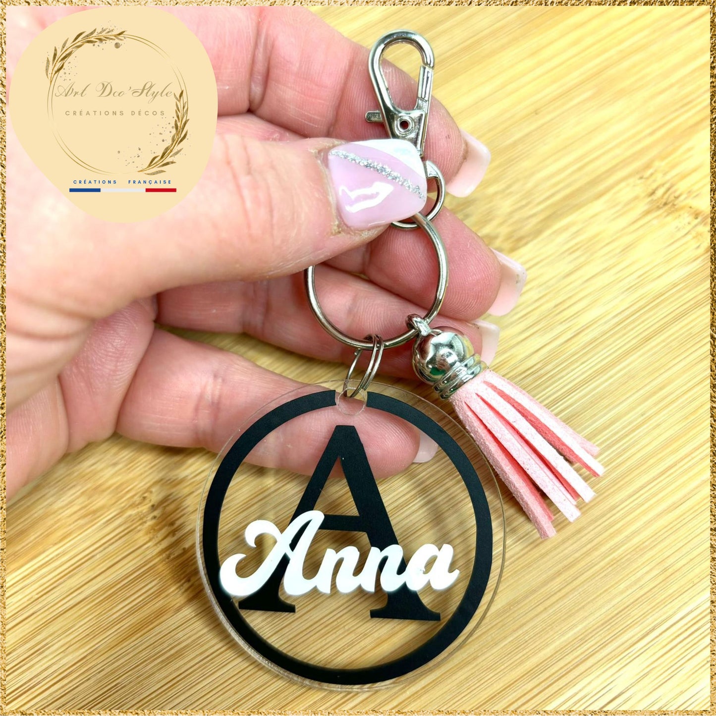 PORTE CLÉ avec inscription “votre prénom” sur plaque acrylique ronde transparente