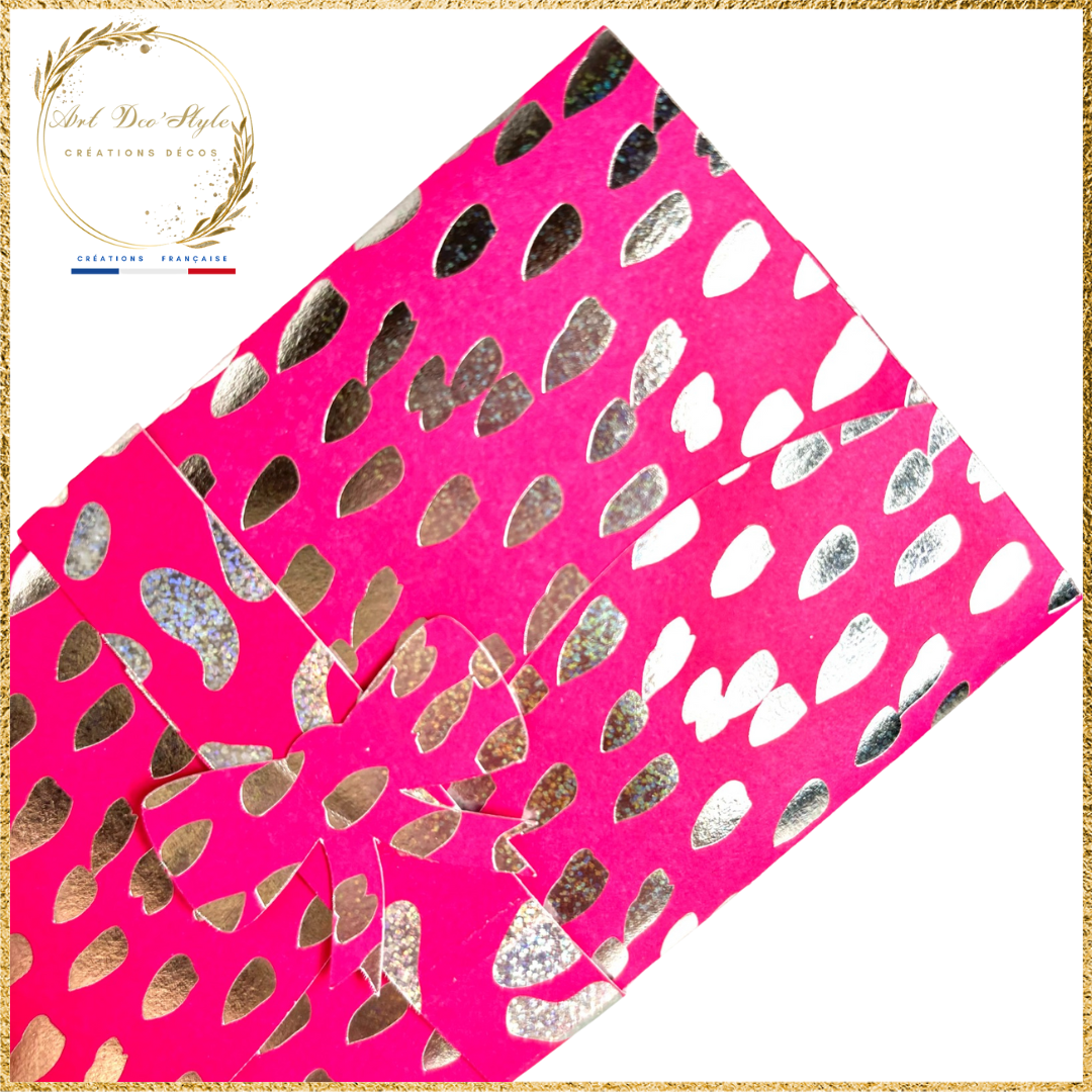 “Pochette à urne”, “Urne de mariage”, “Urne d’anniversaire”, “Urne de cérémonie”, “Urne décorative”, “Urne personnalisée”, “Urne fait main”, “Urne de fête”, “Urne de réception”, “Urne de collecte de dons”