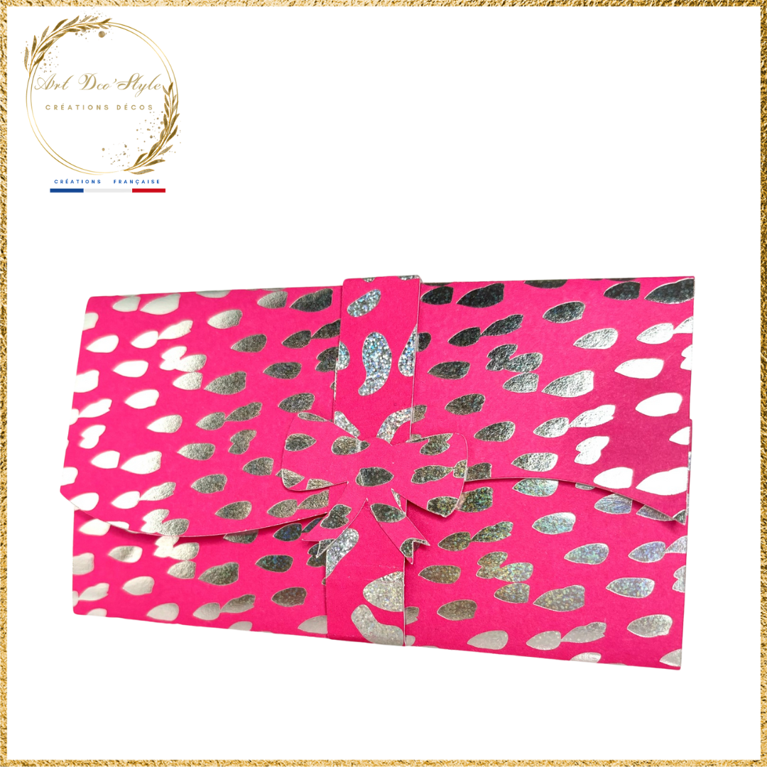 “Pochette à urne”, “Urne de mariage”, “Urne d’anniversaire”, “Urne de cérémonie”, “Urne décorative”, “Urne personnalisée”, “Urne fait main”, “Urne de fête”, “Urne de réception”, “Urne de collecte de dons”