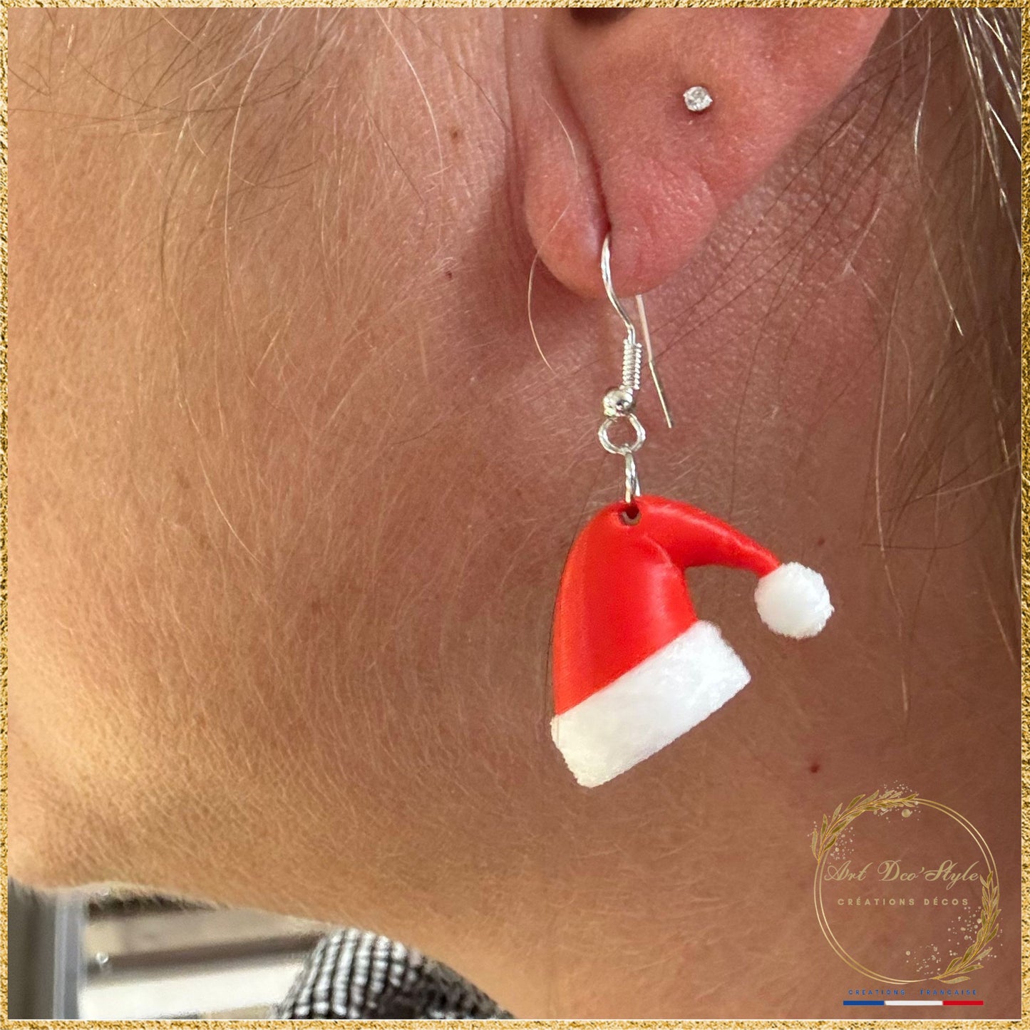 boucle d'oreille Bonnet père Noël