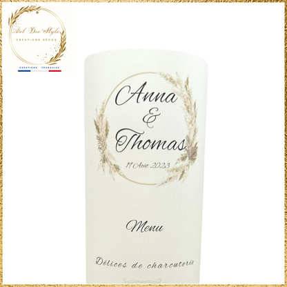 Découvrez nos menus photophores qui sublimeront vos tables, une originalité qui surprendra vos convives et qui apporteront une ambiance lumineuse à vos tables