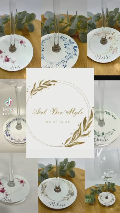 La décoration des verres apportent une touche originale et fonctionnelle.Elle s'associera à votre thème et servira de repère marque place pour vos convives.